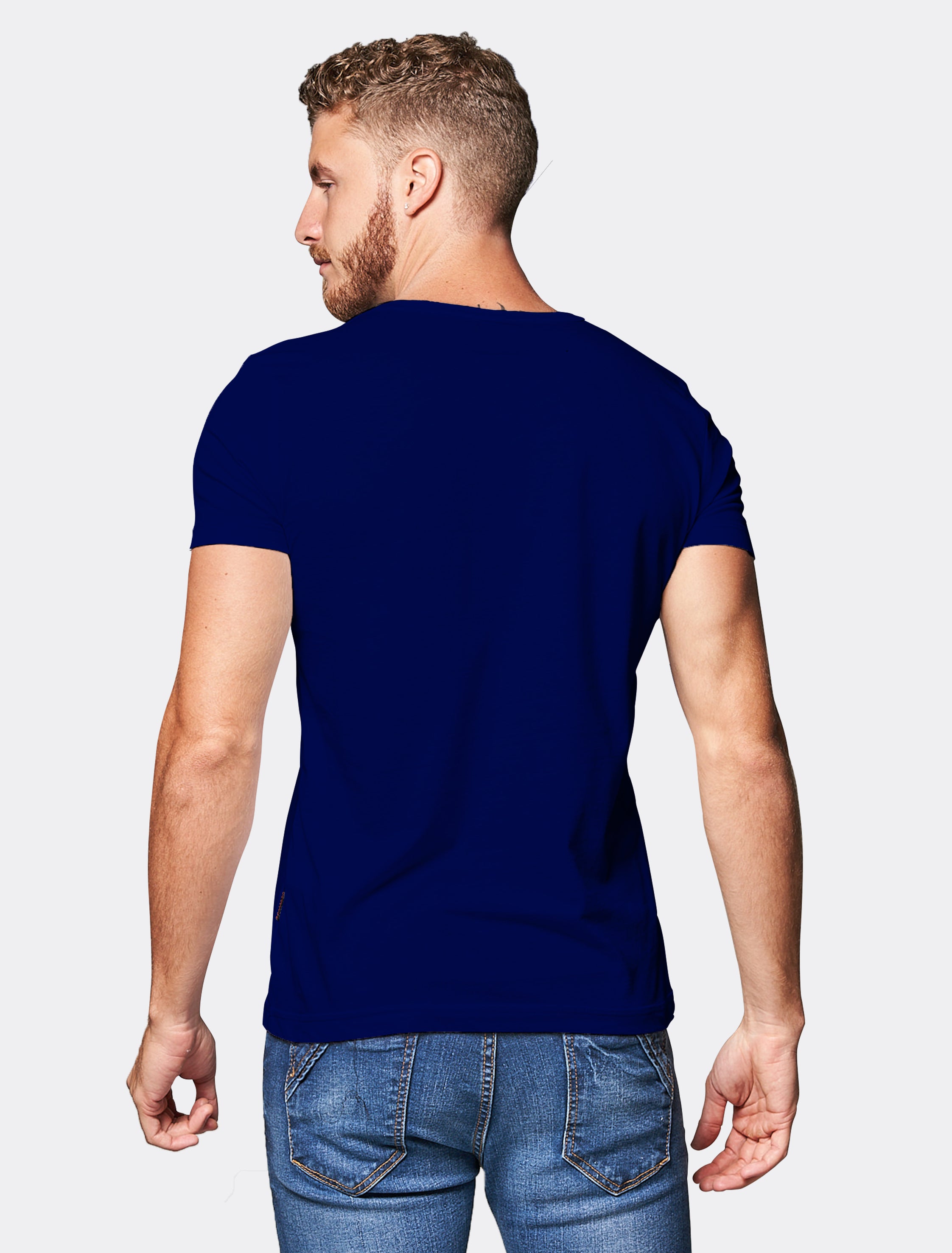 Playera azul marino online cuello redondo